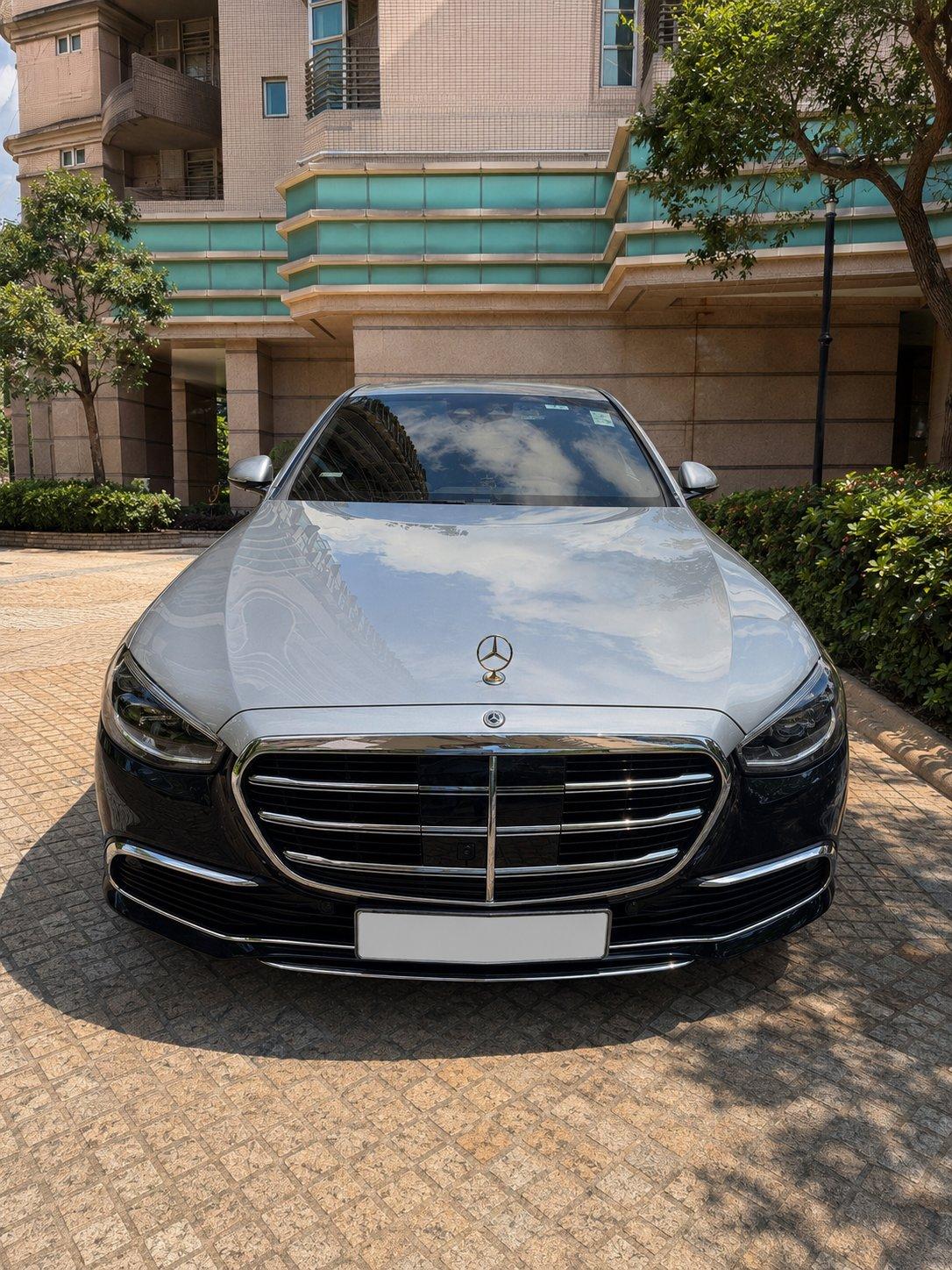 2022 Mercedes-Benz S450 4MATIC in silver